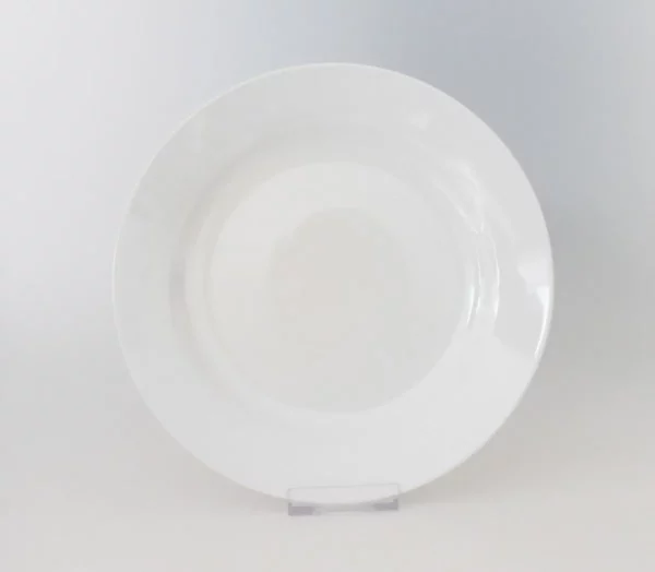 Location assiette 19 cm porcelaine blanche